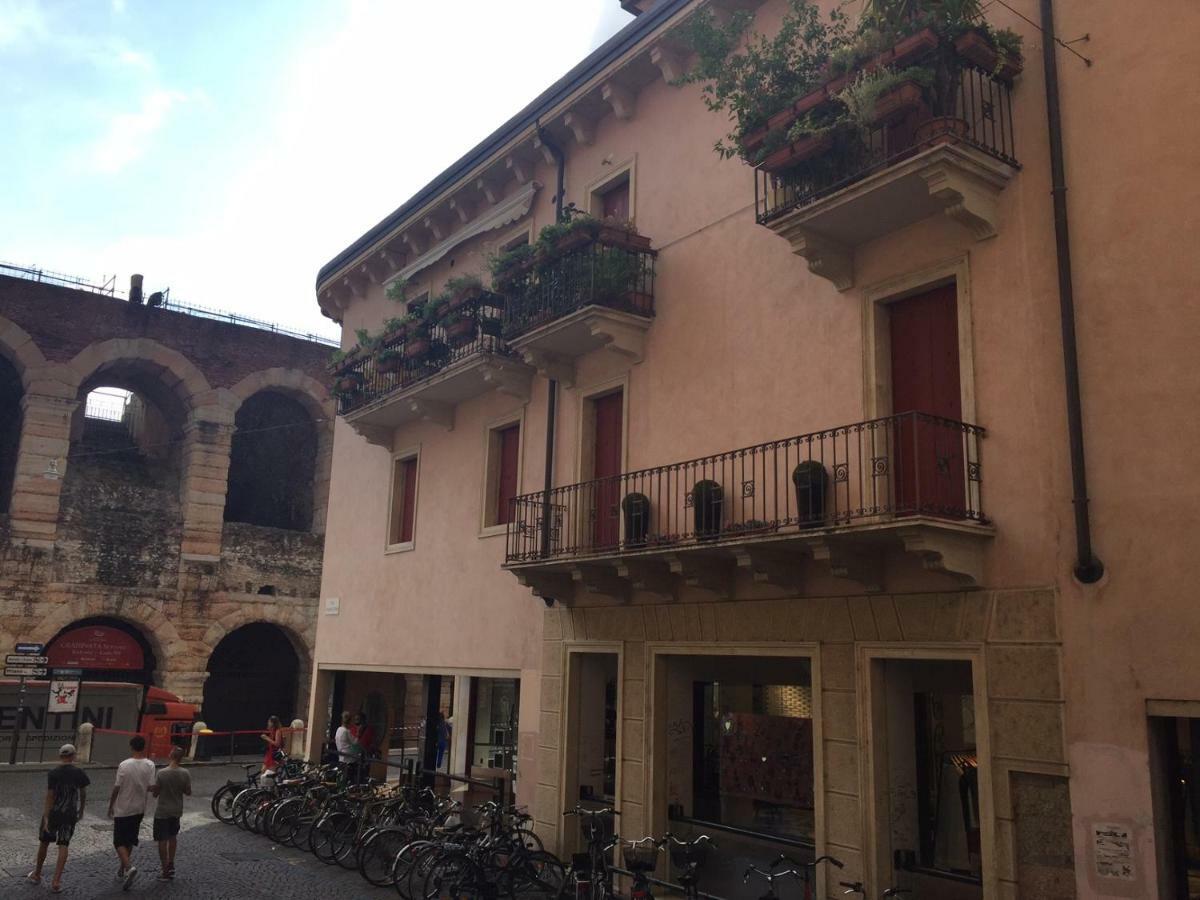 Arena'S Hospitality Hotel Verona Exterior foto